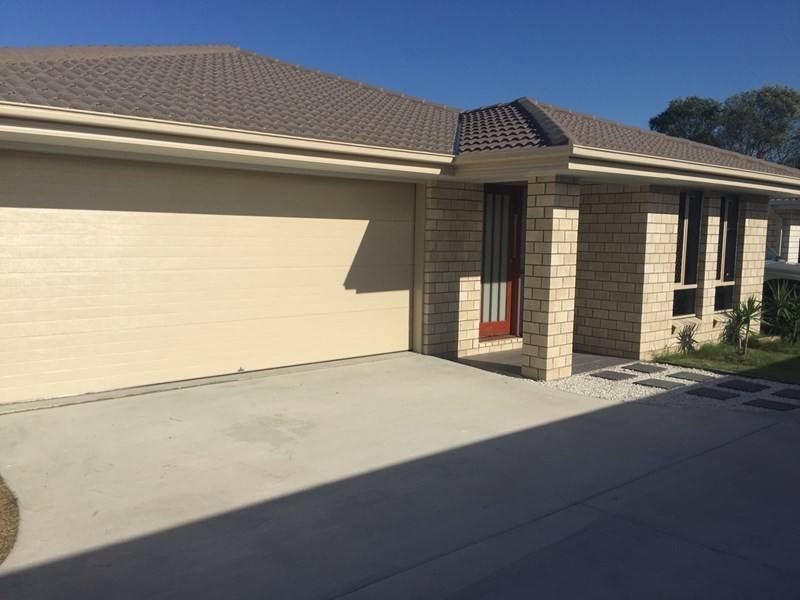 44 Maryland Drive, Regents Park QLD 4118