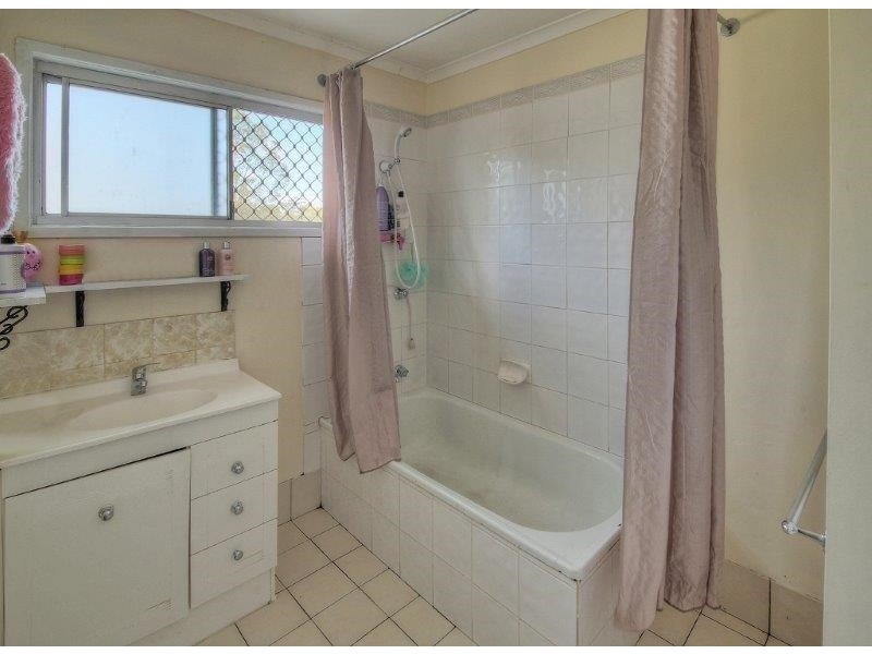 1/27 Highcrst Drive, Browns Plains QLD 4118