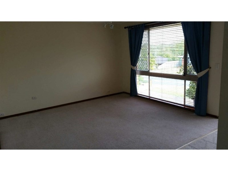 20 Dracon Street, Regents Park QLD 4118