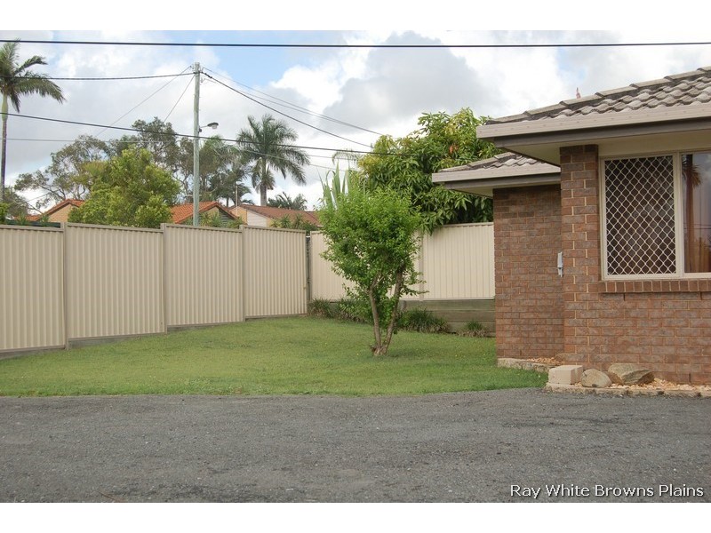 3 Lochore Court, Crestmead QLD 4132