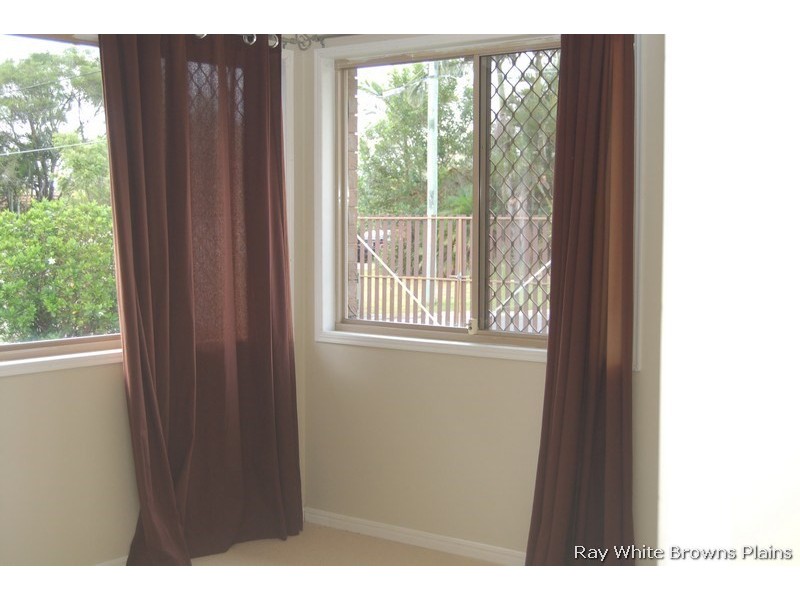 3 Lochore Court, Crestmead QLD 4132