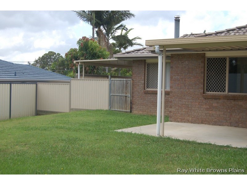 3 Lochore Court, Crestmead QLD 4132