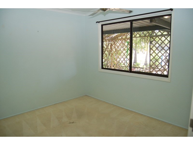 21 Emerald Drive, Regents Park QLD 4118