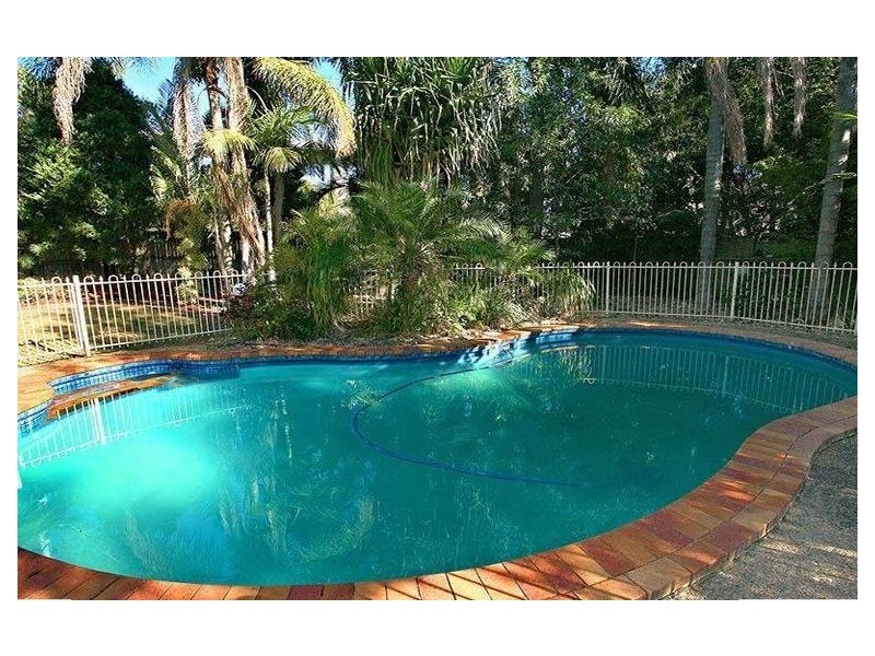 56 Owens Crescent, Regents Park QLD 4118