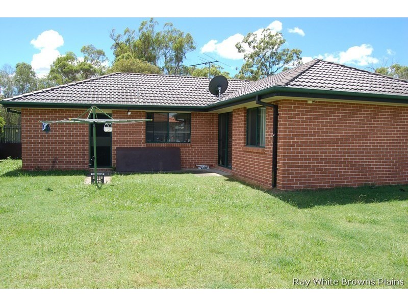 33 Craig Street, Crestmead QLD 4132
