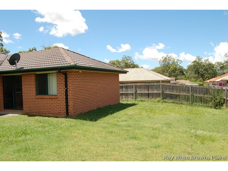 33 Craig Street, Crestmead QLD 4132