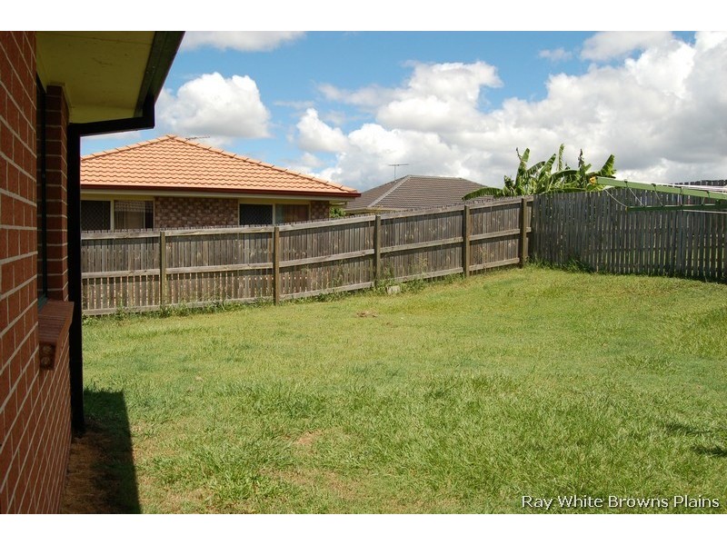 33 Craig Street, Crestmead QLD 4132