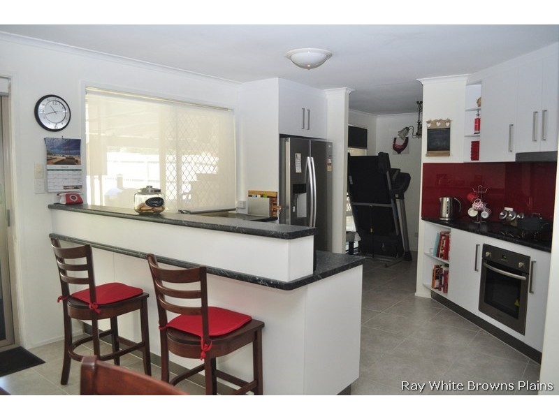 52 Federation Drive, Hillcrest QLD 4118