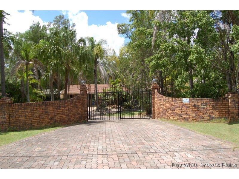 24-26 Grosvenor Court, Munruben QLD 4125