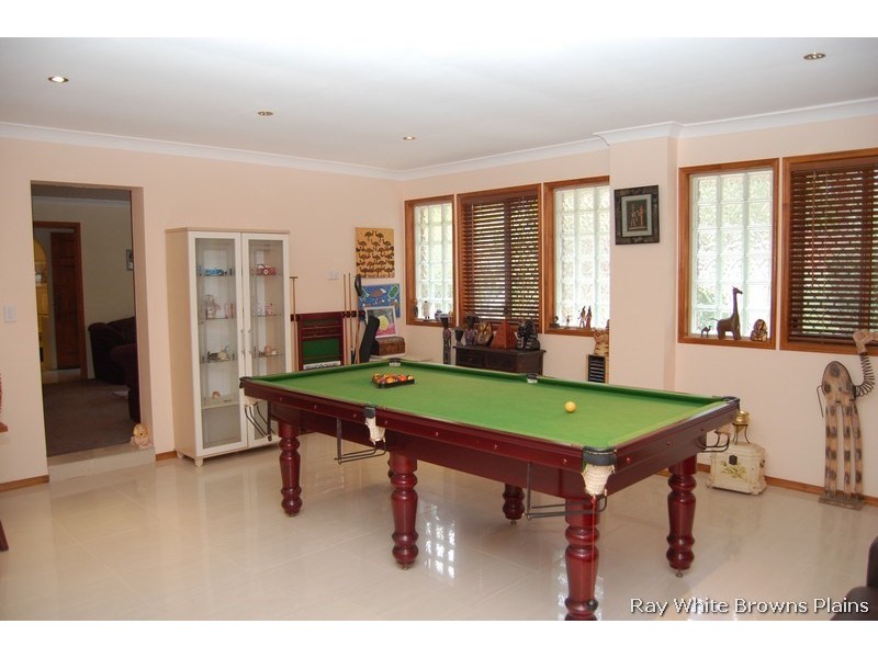 24-26 Grosvenor Court, Munruben QLD 4125