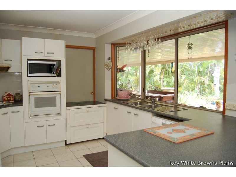 24-26 Grosvenor Court, Munruben QLD 4125