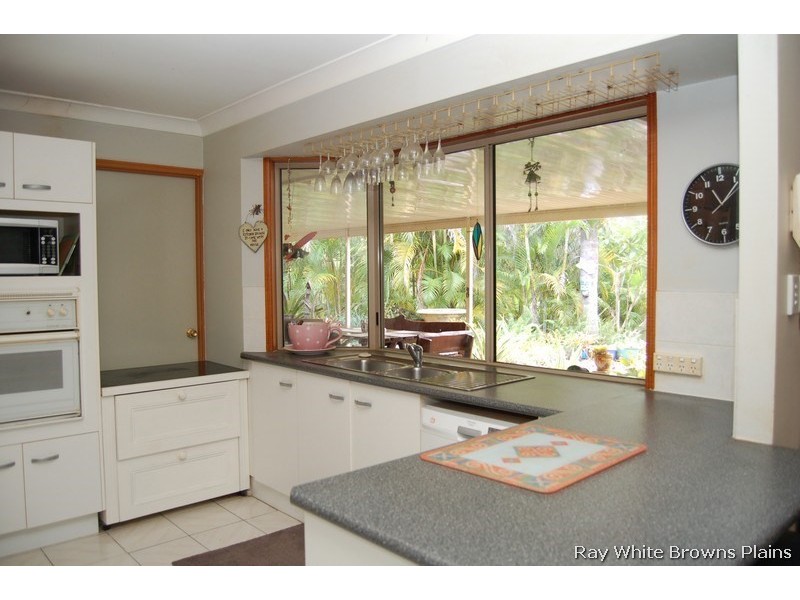 24-26 Grosvenor Court, Munruben QLD 4125