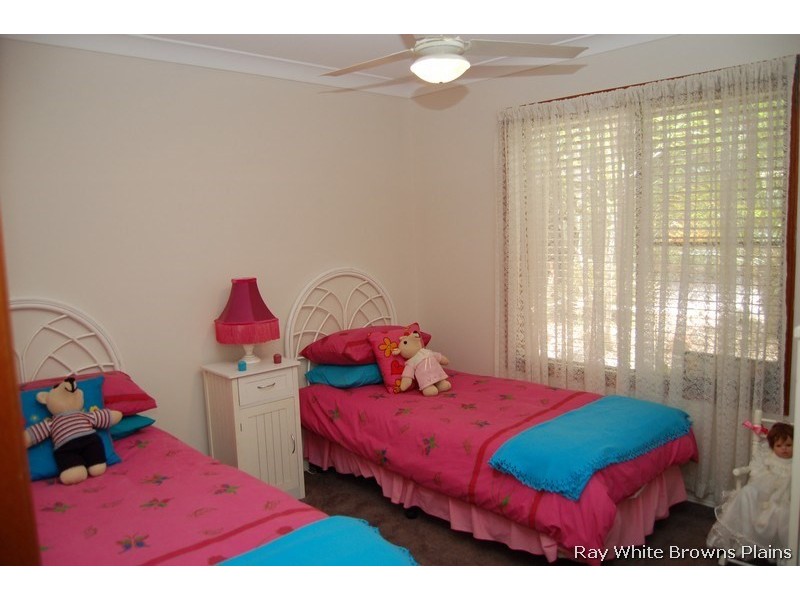 24-26 Grosvenor Court, Munruben QLD 4125