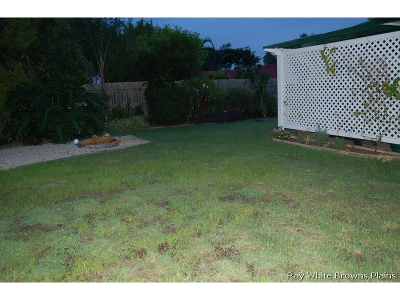 108 Estramina Road, Regents Park QLD 4118