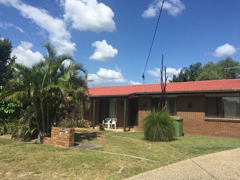 75 Peverell Street, Hillcrest QLD 4118