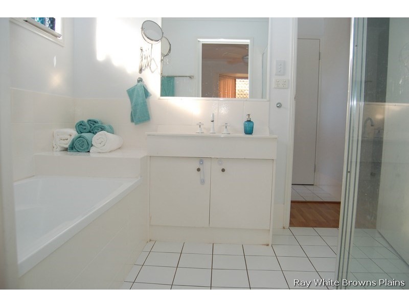 138 Short Street, Boronia Heights QLD 4124