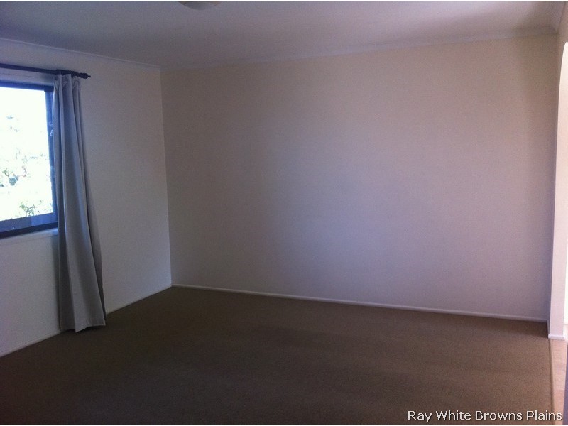 37 Enford Street, Hillcrest QLD 4118