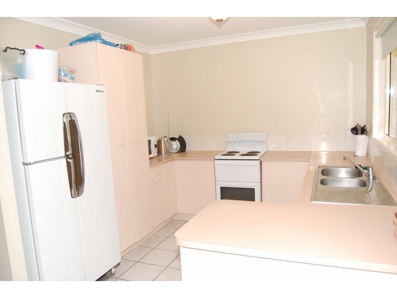 6 Ashwood Close, Hillcrest QLD 4118