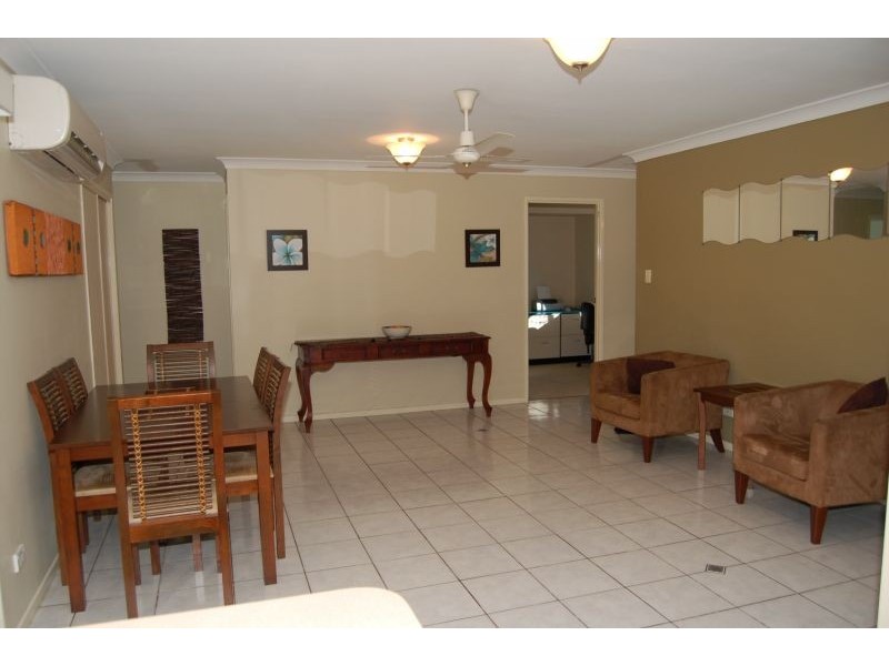 6 Ashwood Close, Hillcrest QLD 4118