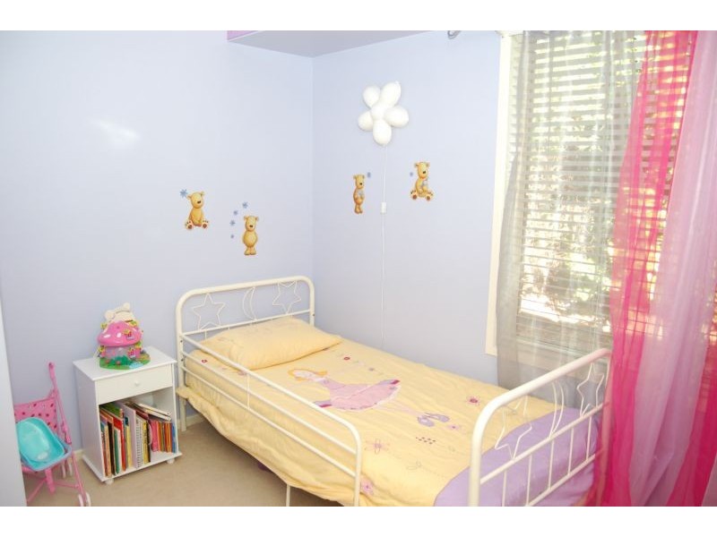 6 Ashwood Close, Hillcrest QLD 4118