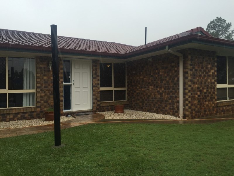 17 Seymore Court, Boronia Heights QLD 4124