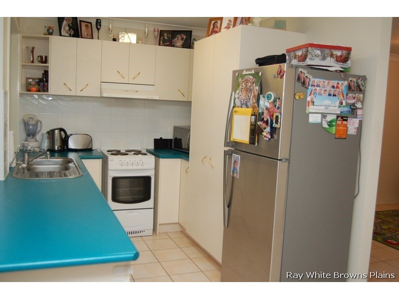 12 Stevens Court, Crestmead QLD 4132
