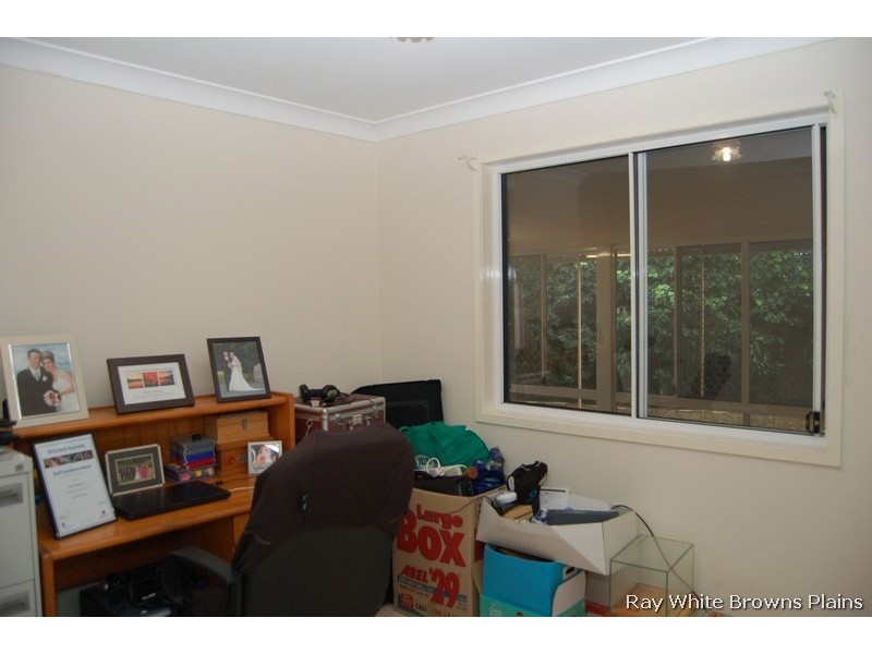 12 Stevens Court, Crestmead QLD 4132