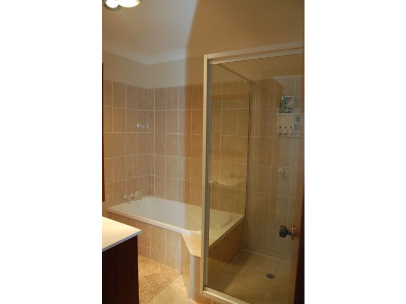 74-76 Kallioota Street, Greenbank QLD 4124