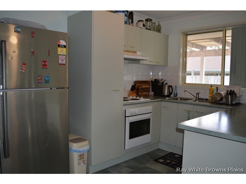 14 Benjamina Circuit, Regents Park QLD 4118