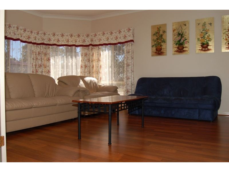 9-11 Paperbark Court, New Beith QLD 4124