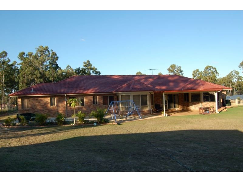 9-11 Paperbark Court, New Beith QLD 4124