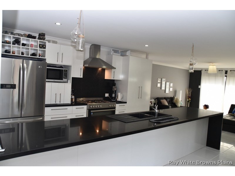 1 Wesleyn Court, Logan Village QLD 4207