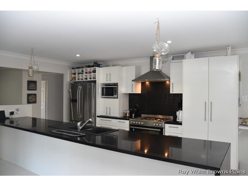 1 Wesleyn Court, Logan Village QLD 4207