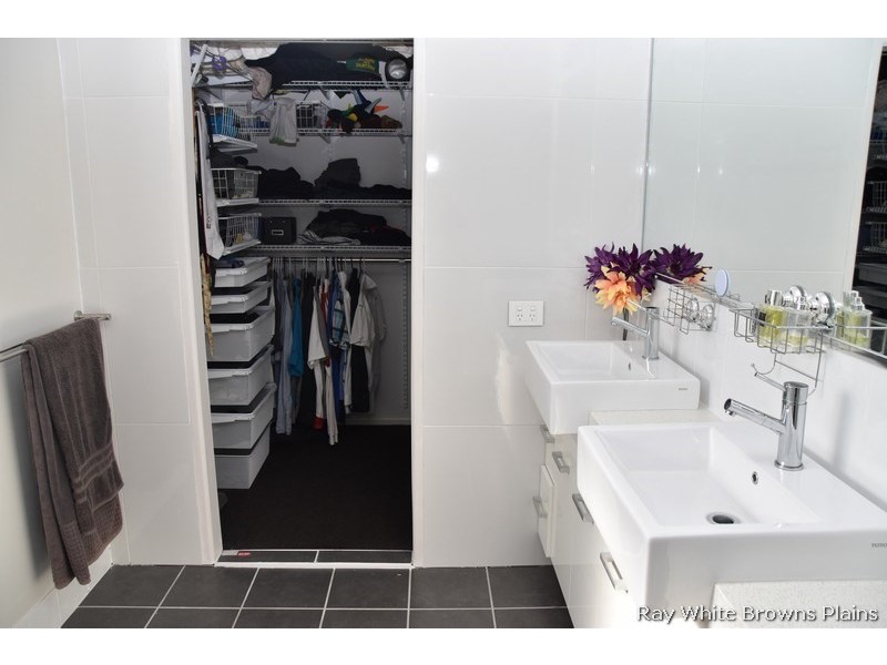 1 Wesleyn Court, Logan Village QLD 4207