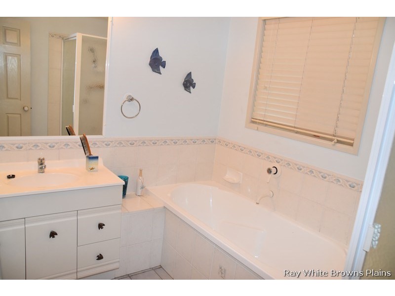 6-8 Redan Court, Greenbank QLD 4124