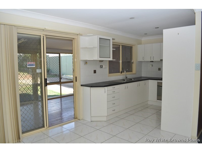 84 Mackellar Drive, Boronia Heights QLD 4124