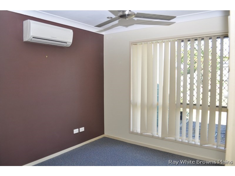 84 Mackellar Drive, Boronia Heights QLD 4124