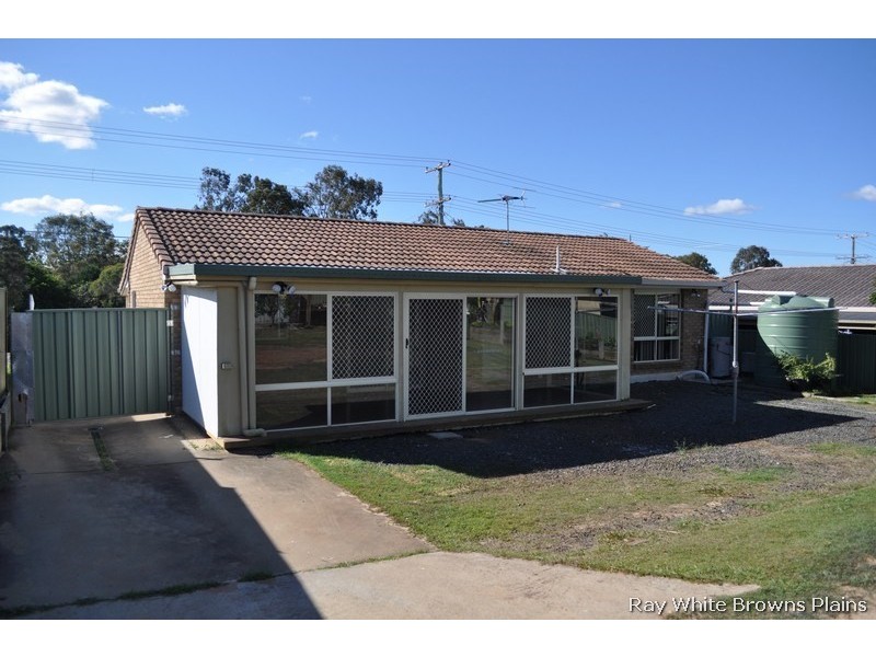 84 Mackellar Drive, Boronia Heights QLD 4124