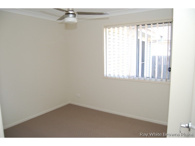 7 Marigold Avenue, Regents Park QLD 4118
