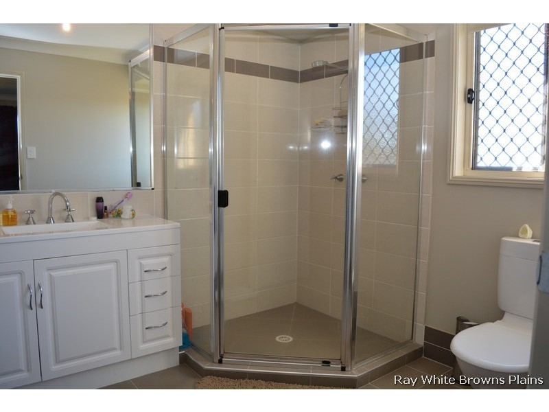 16-18 Heysen Road, New Beith QLD 4124