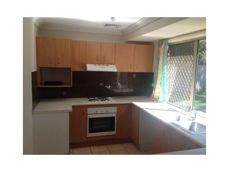 33 Samantha Street, Boronia Heights QLD 4124