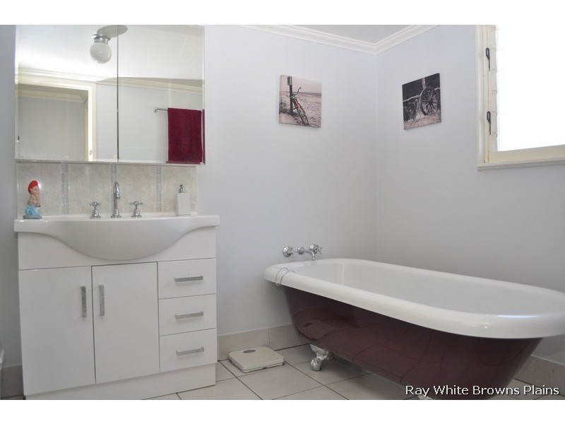 702-742 Greenbank Road, North Maclean QLD 4280