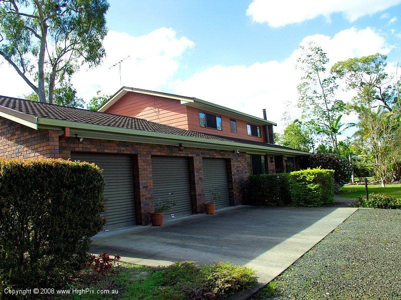 180 Andrew Road, Greenbank QLD 4124