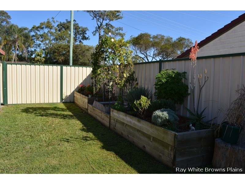 45 Emerald Drive, Regents Park QLD 4118