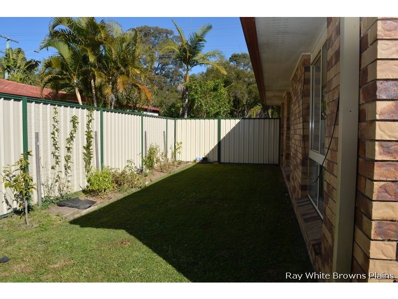 45 Emerald Drive, Regents Park QLD 4118