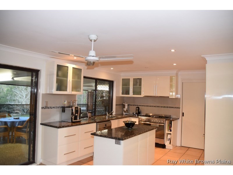 15 Janine Drive, Bahrs Scrub QLD 4207