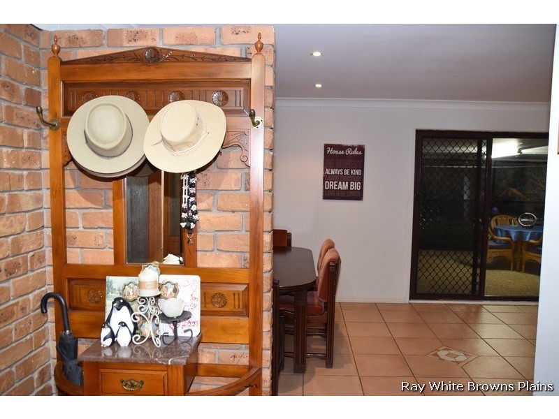 15 Janine Drive, Bahrs Scrub QLD 4207