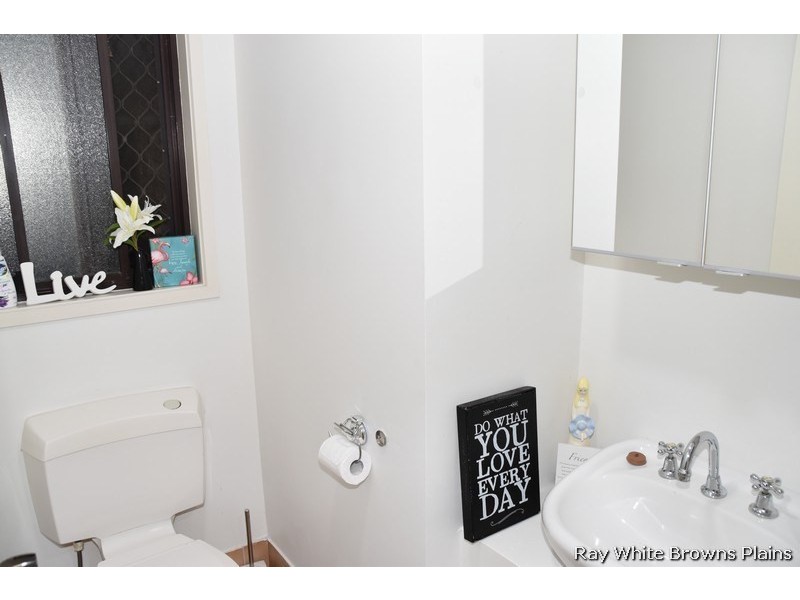 15 Janine Drive, Bahrs Scrub QLD 4207