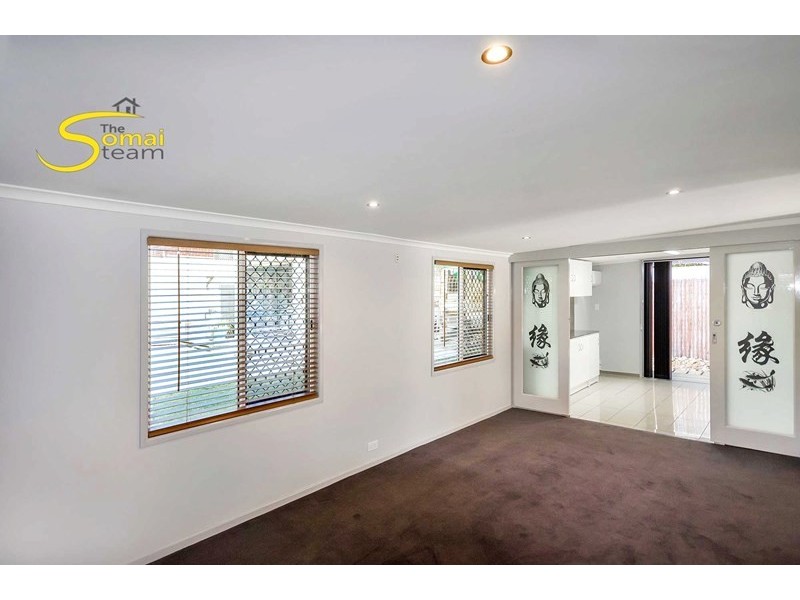 62 Federation Drive, Hillcrest QLD 4118
