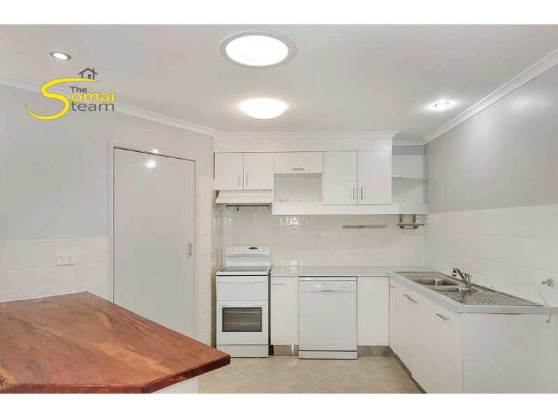 62 Federation Drive, Hillcrest QLD 4118